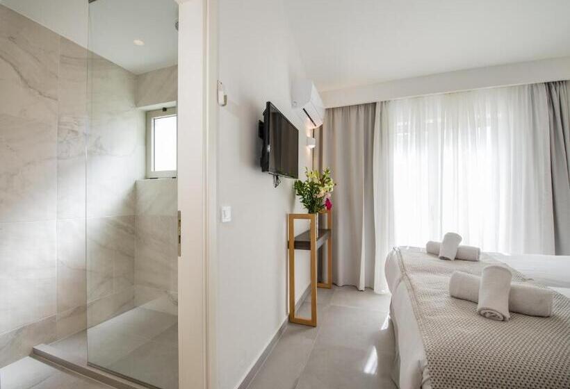 スーペリアスタジオ, Lotus Hotel Apartments