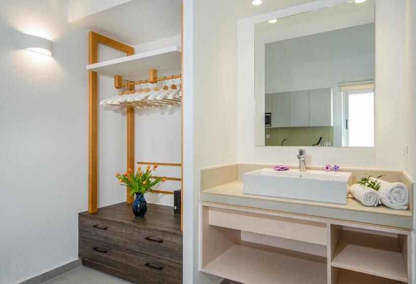 スーペリアスタジオ, Lotus Hotel Apartments