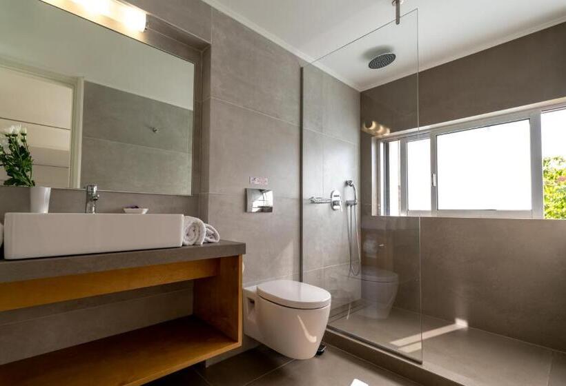 ドゥプレックスルーム, Lotus Hotel Apartments