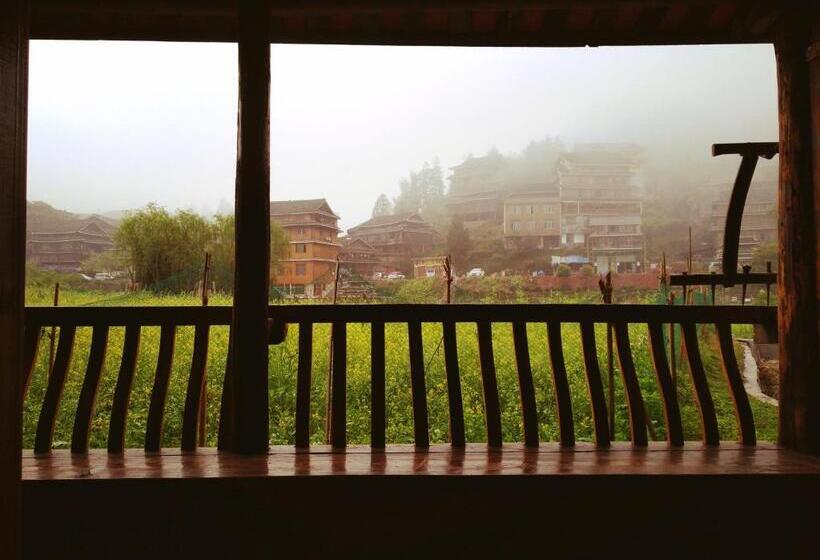 标准间带阳台, Lost World Sanjiang Guest House