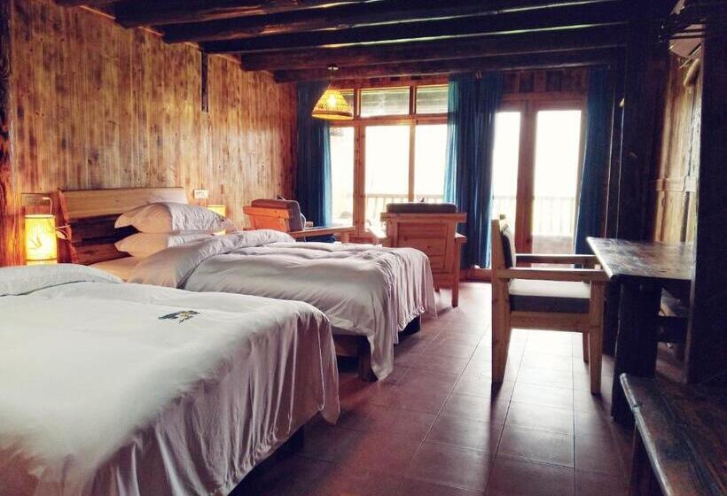 标准间带阳台, Lost World Sanjiang Guest House