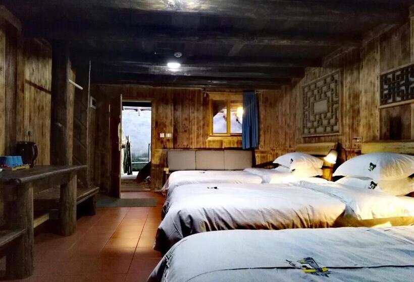 标准三人间, Lost World Sanjiang Guest House