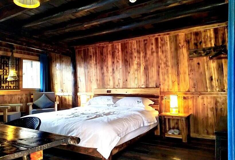 家庭间, Lost World Sanjiang Guest House