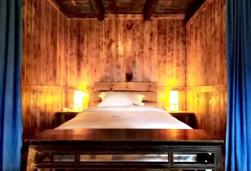 家庭间, Lost World Sanjiang Guest House