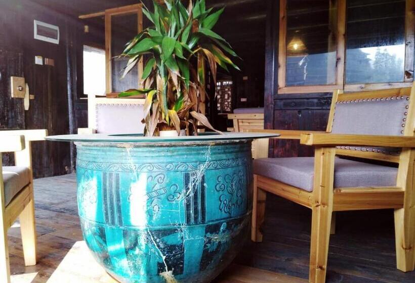 复式套房, Lost World Sanjiang Guest House