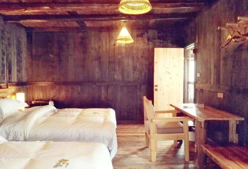 复式套房, Lost World Sanjiang Guest House