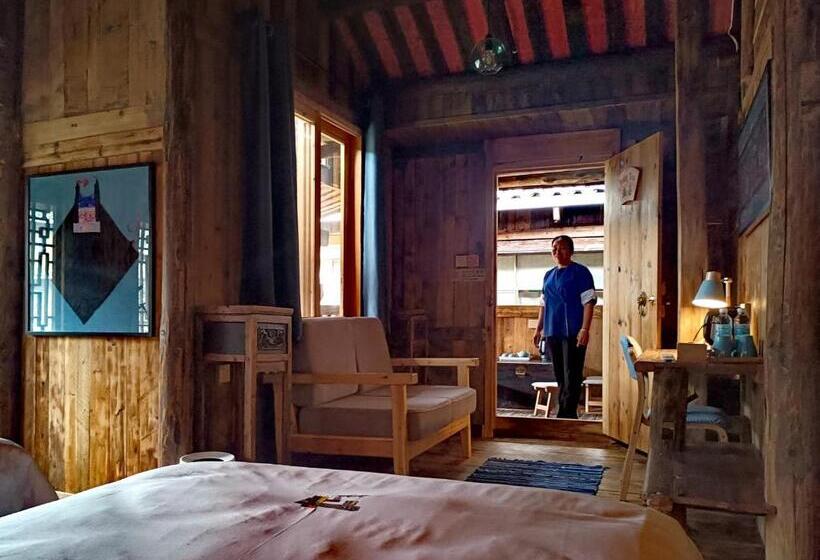 标准间, Lost World Sanjiang Guest House