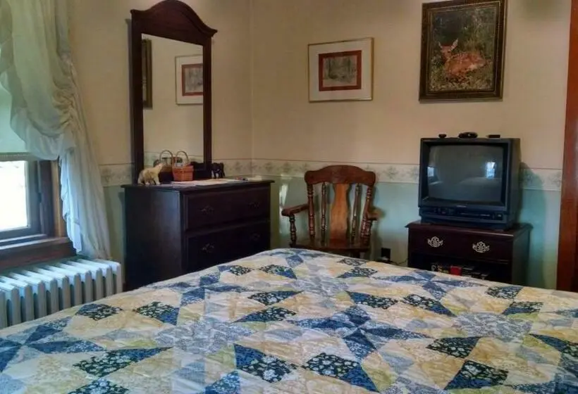 バス共有のスタンダードルーム, Fish & Loaves Bed And Breakfast