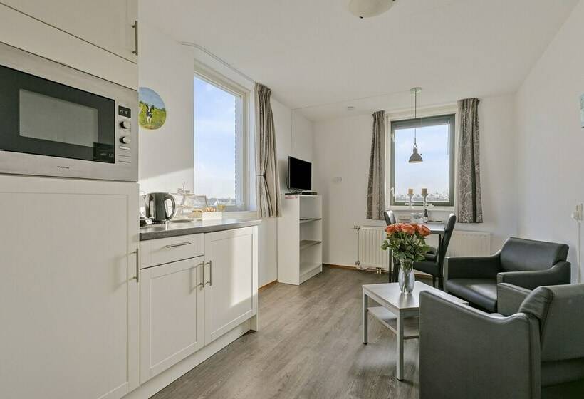 آپارتمان 1 خوابه, B&b Westeinder