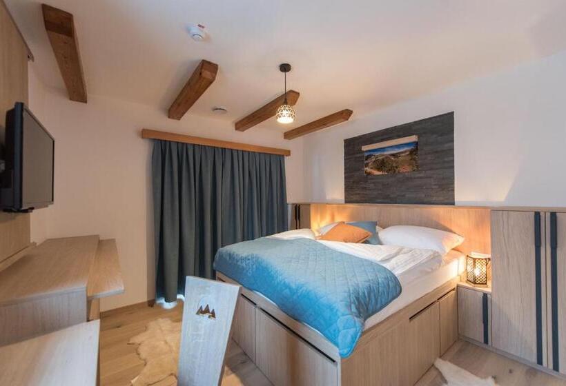 اتاق استاندارد با بالکن, Guesthouse Lajnar