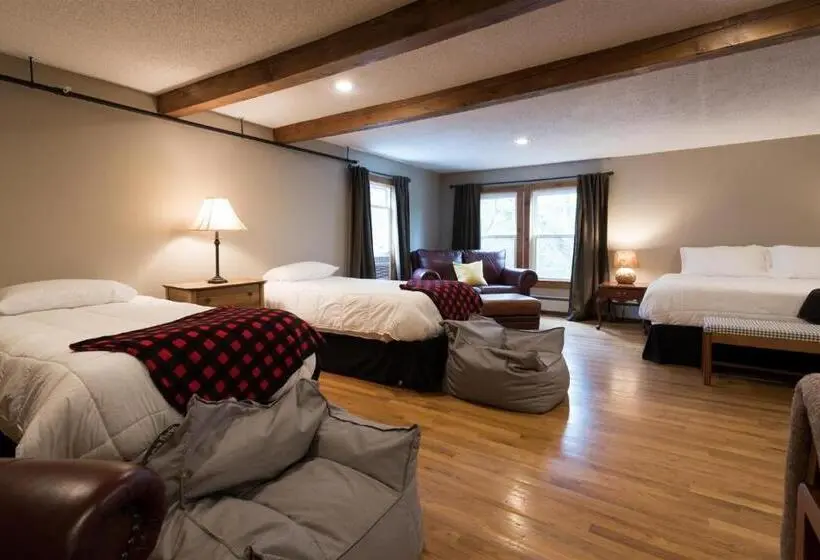 キングサイズベッドのデラックススイート, The Lodge At Pleasant Point
