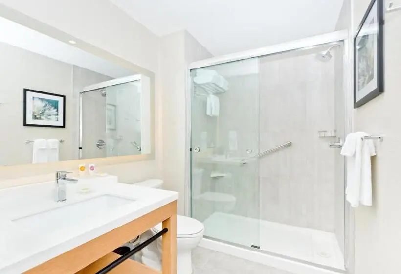 ２ダブルベッドのスタンダードルーム, Hyatt Place Kelowna