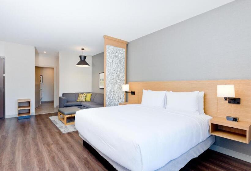 适合残疾人士使用的套间, Hyatt Place Kelowna