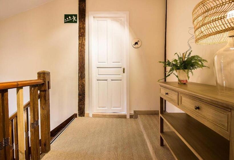 חדר משפחתי, Hostal Lierganes Fluviarium Rooms