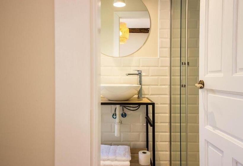 חדר סטנדרט, Hostal Lierganes Fluviarium Rooms