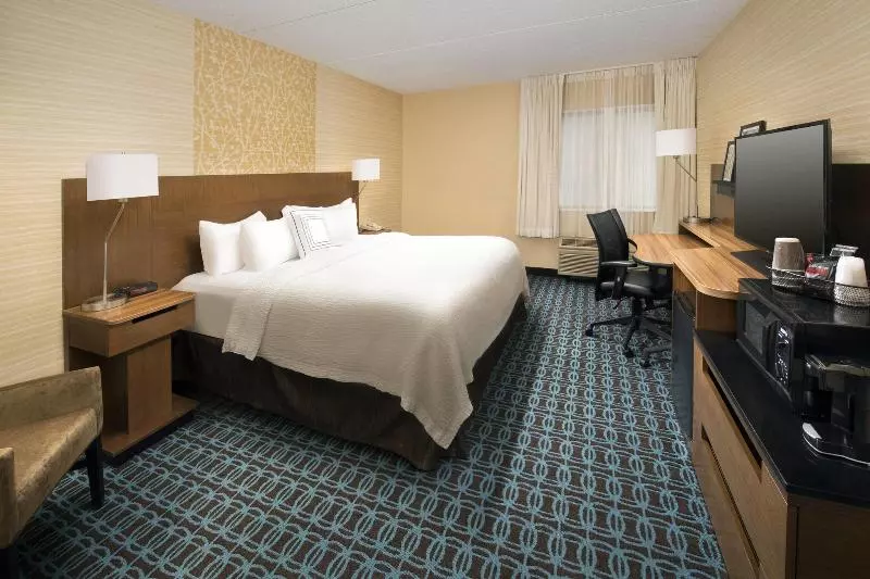 キングサイズベッドのスタンダードルーム, Fairfield Inn & Suites By Marriott Albany East Greenbush