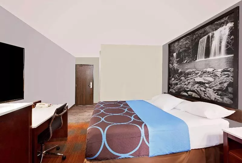 اتاق استاندارد با تخت بزرگ, Super 8 By Wyndham Fayetteville