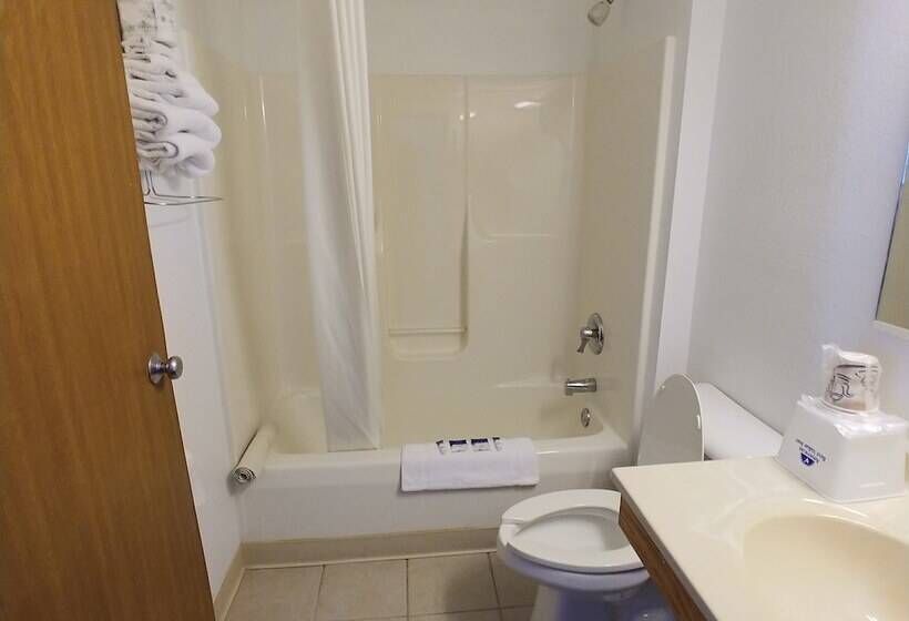 Люкс с гидромассажем, Americas Best Value Inn Charlotte