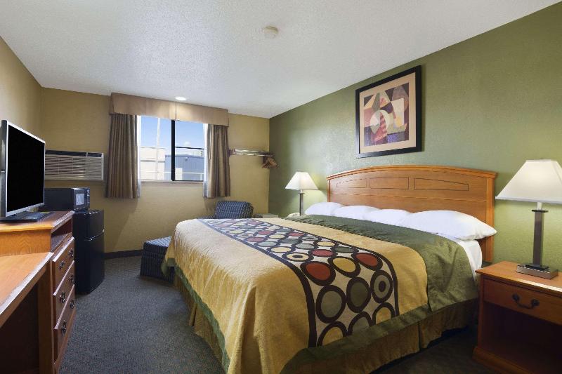 غرفة قياسية سرير كينج, Super 8 By Wyndham Amarillo