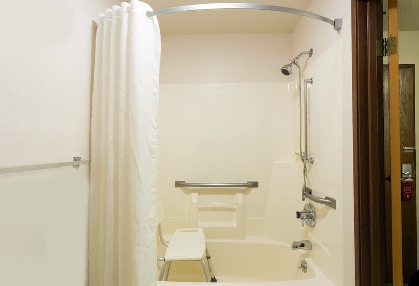 스위트, Super 8 By Wyndham Dekalb Il