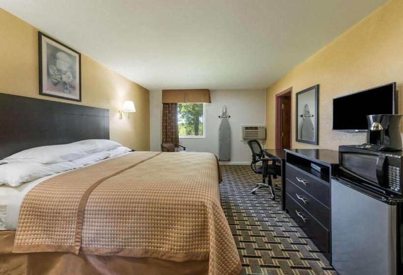 身障者適用クイーンサイズベッドルーム, Super 8 By Wyndham Higginsville