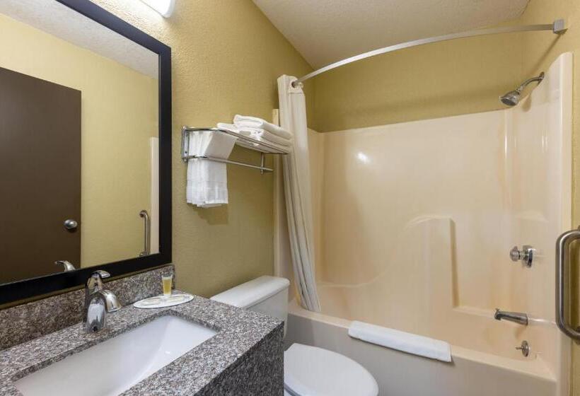 Standard Szoba, Super 8 By Wyndham Nixa/springfield Area