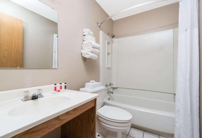 Стандартный Номер Кровать Кинг, Super 8 By Wyndham St. Cloud