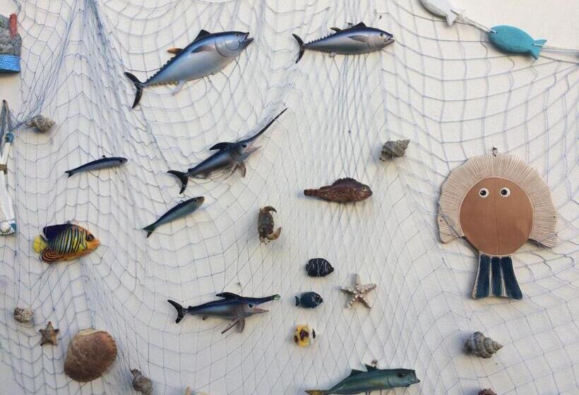 غرفة قياسية ثلاثية مزودة بتراس, L'onda