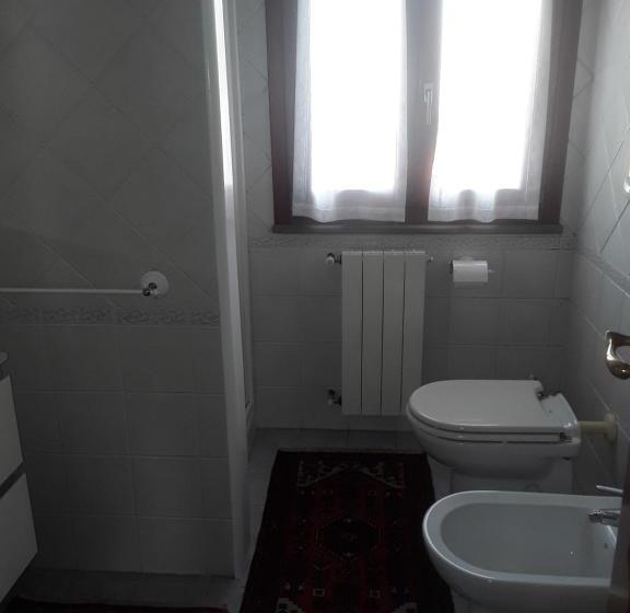 غرفة قياسية ثلاثية, L'onda