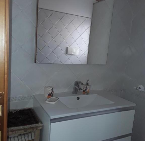 غرفة قياسية ثلاثية, L'onda