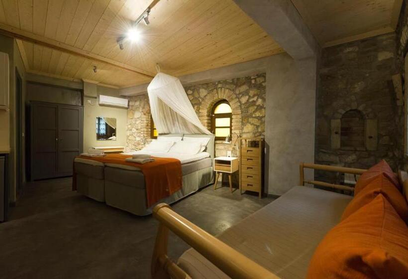 デラックススタジオ, Small Luxury Hotel 1800