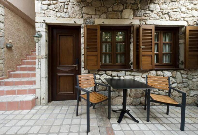 デラックススタジオ, Small Luxury Hotel 1800