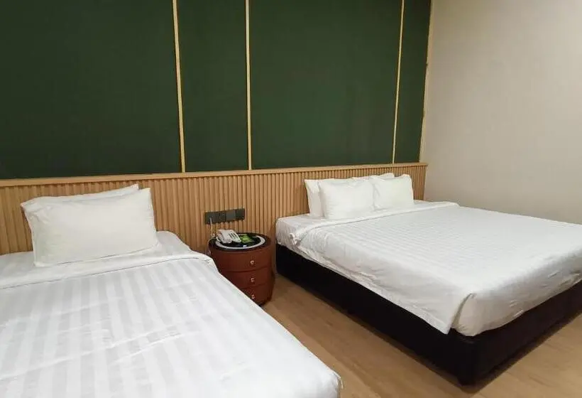اتاق اجرایی سه نفره, Urban Inn Alor Setar