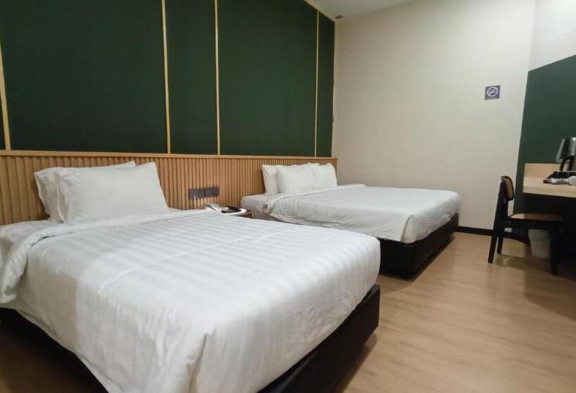Трехместный Президентский, Urban Inn Alor Setar