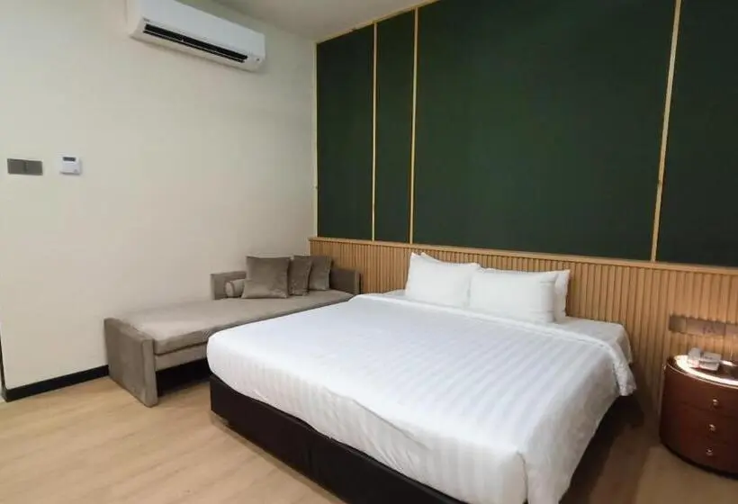 سوییت جونیور, Urban Inn Alor Setar