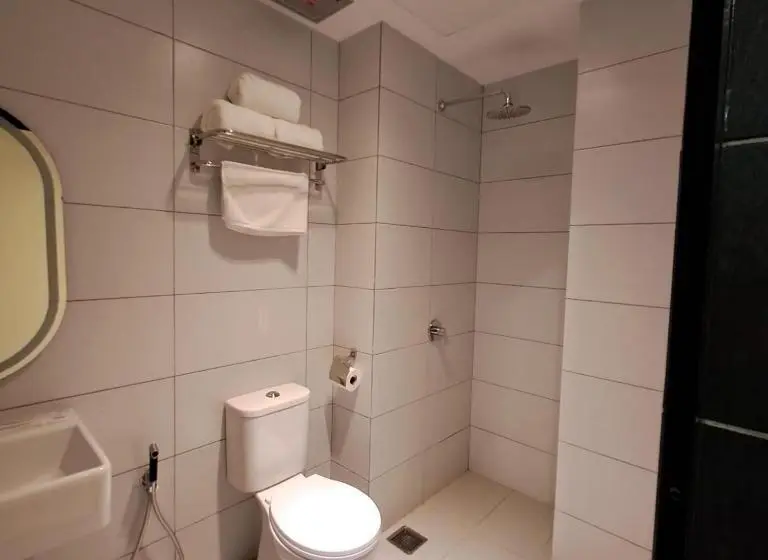اتاق استاندارد سه نفره, Urban Inn Alor Setar