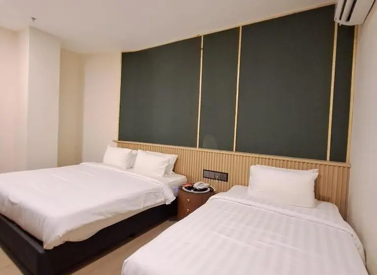 اتاق استاندارد سه نفره, Urban Inn Alor Setar