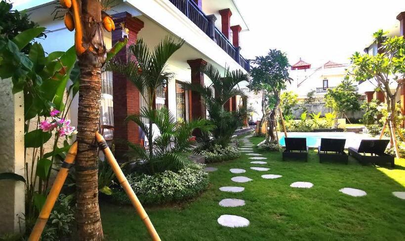 اتاق لوکس, Santi Homestay