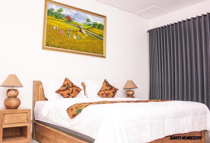 اتاق لوکس با تخت بزرگ, Santi Homestay