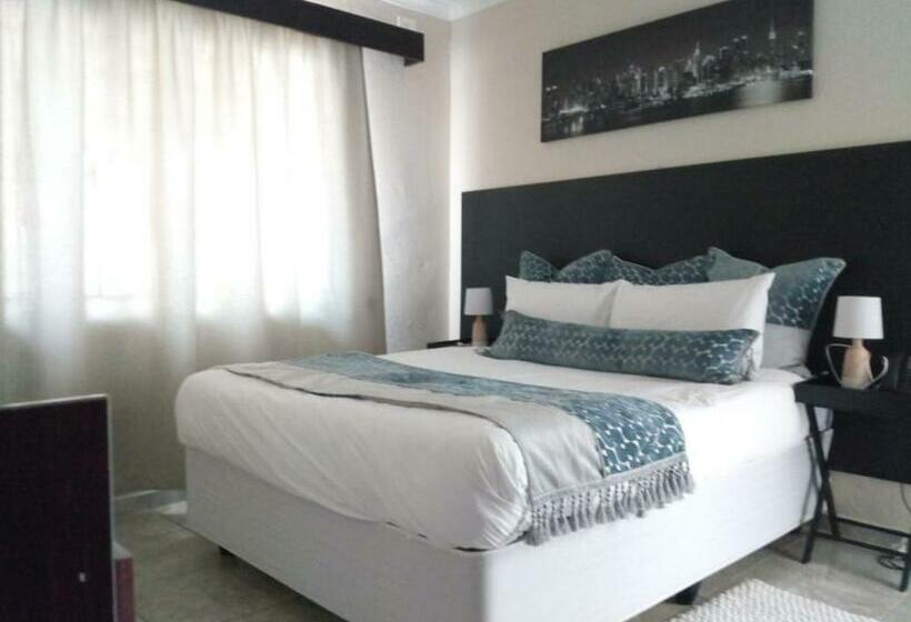 غرفة ديلوكس, Savannah Guest House