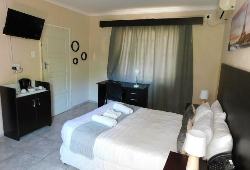 غرفة ديلوكس, Savannah Guest House