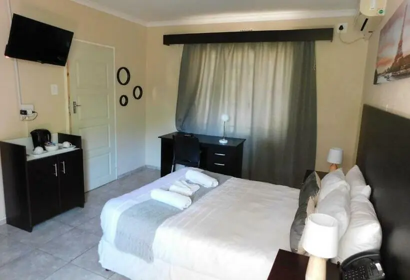 デラックスルーム, Savannah Guest House