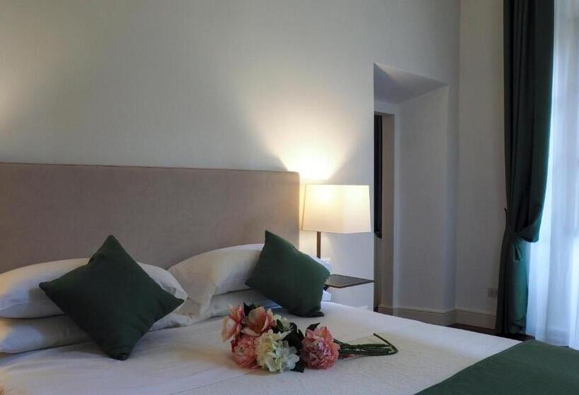 اتاق لوکس, Aqa Palace