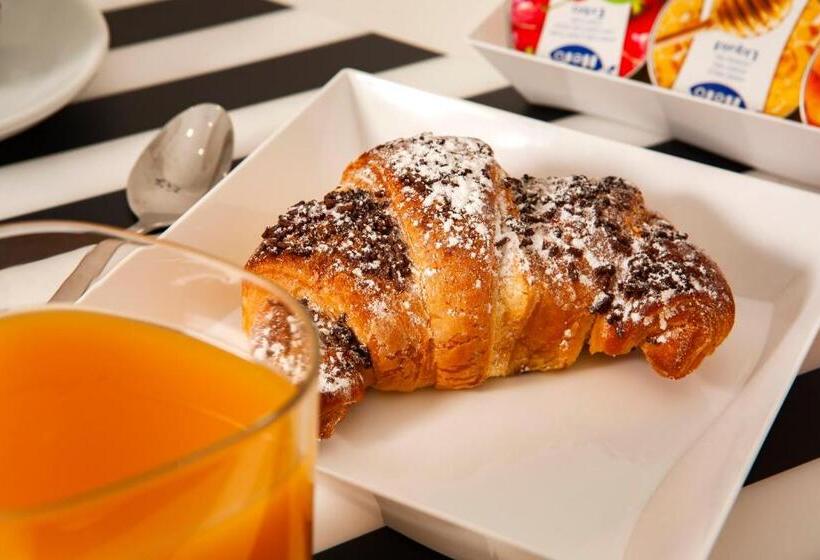 스탠다드 룸 킹사이즈 침대, B&b Relax In Pompei