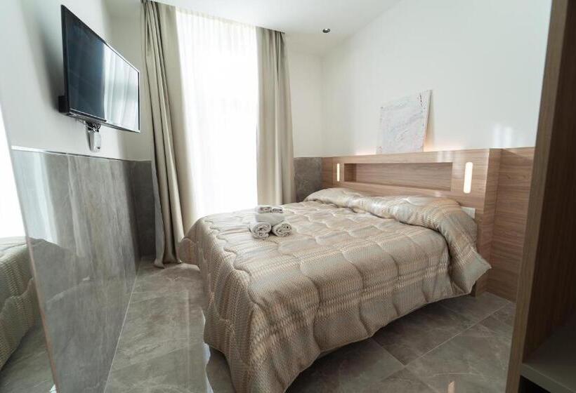 Superior Room, Hg Boutique Toledo, Napoli Centro, By Clapa Group