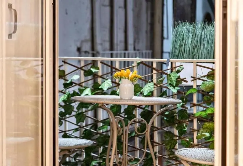 اتاق لوکس, Hg Boutique Toledo, Napoli Centro, By Clapa Group