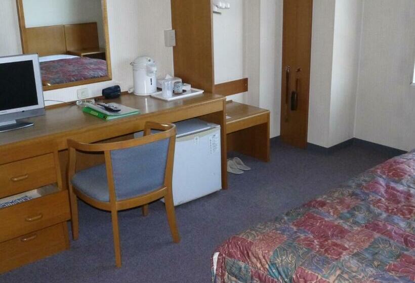 اتاق استاندارد یک نفره, Kuki