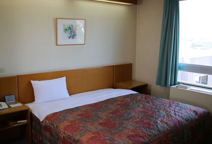 اتاق استاندارد یک نفره, Kuki