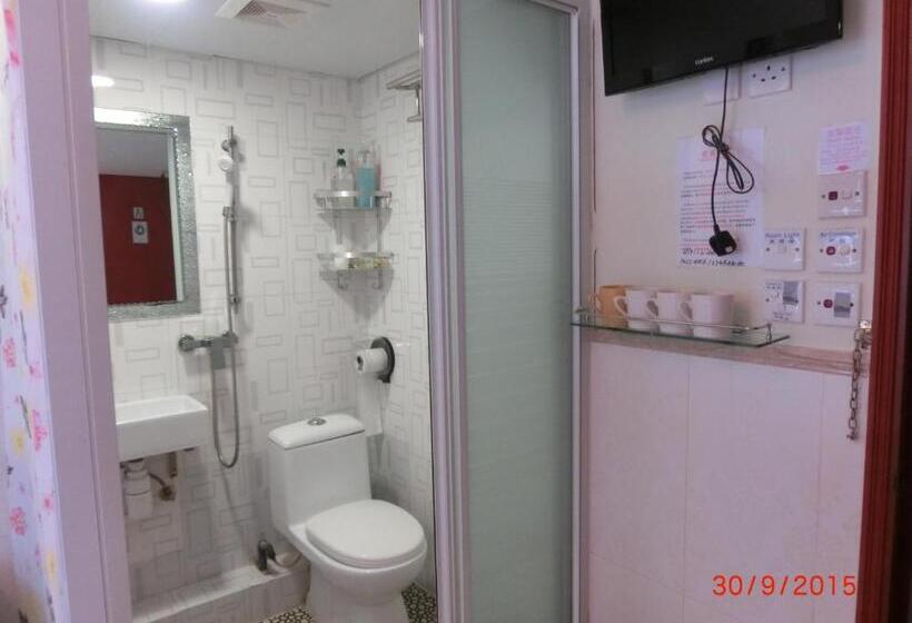 اتاق استاندارد چهار تخته, Li Cheng Guesthouse
