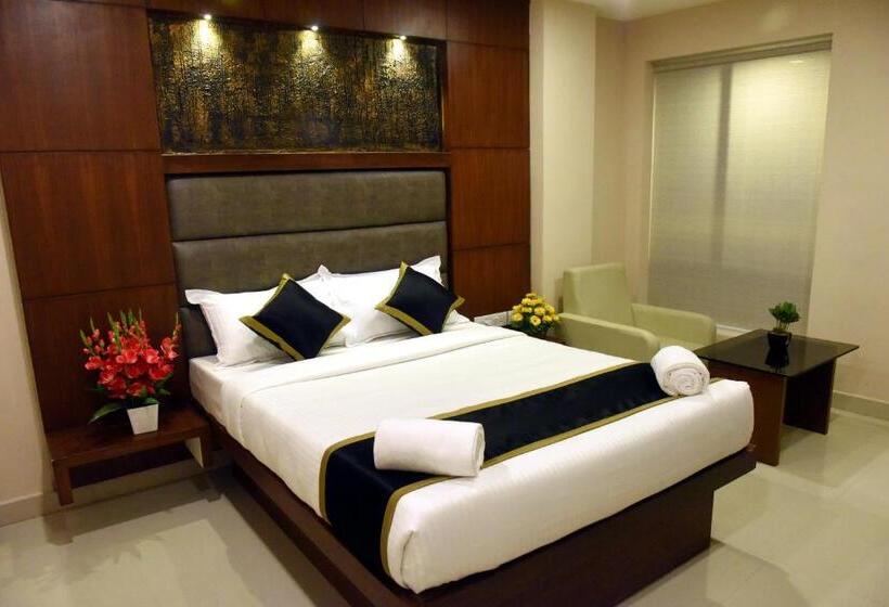 디럭스 룸, The Hydel Park   Business Class Hotel   Near Central Railway Station